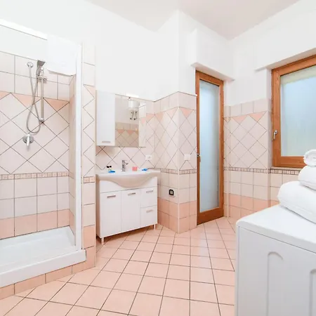 Гостевой дом Estate4home - Casa Laura