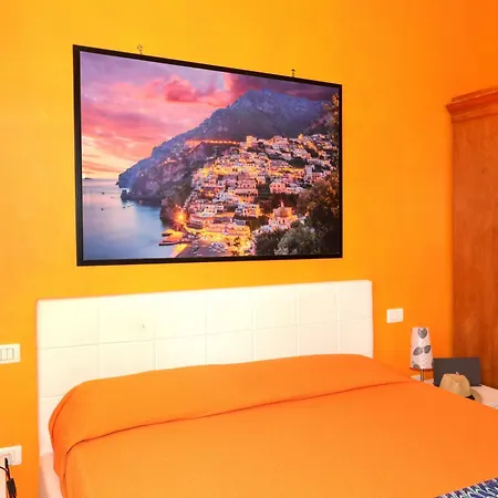 Estate4home - Casa Laura سانتّانييلّو