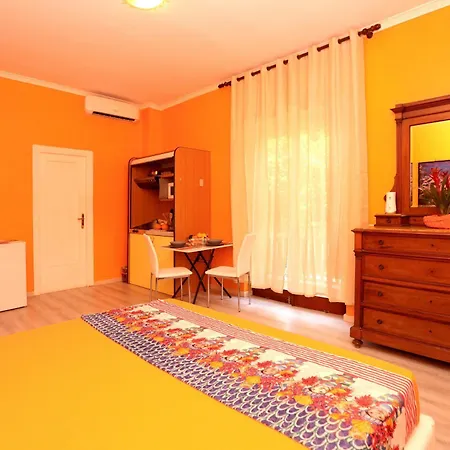 Estate4home - Casa Laura Maison d'hôtes 4*